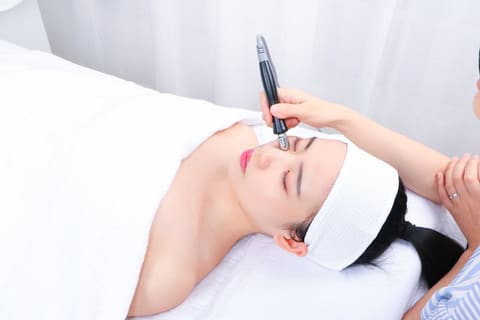 HydraFacial Syndeo System photo 2