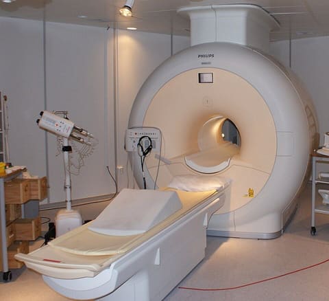 MRI De-installation, Rigging & Crating (Worldwide) photo 4