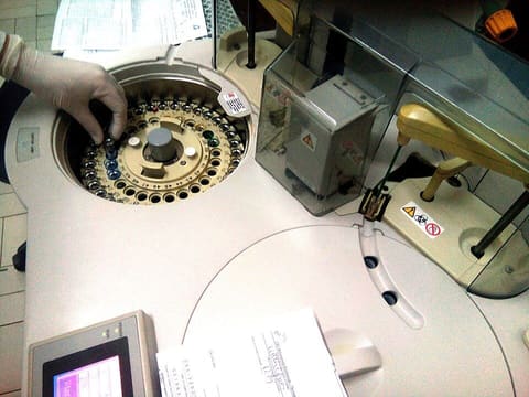 Abbott Architect ci4100 Analyzer