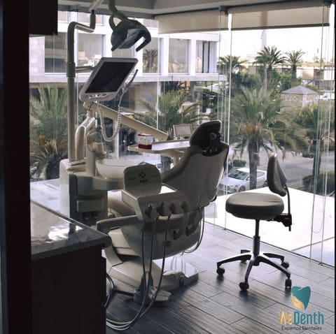 A-dec 500 Dental Chair Package photo 4