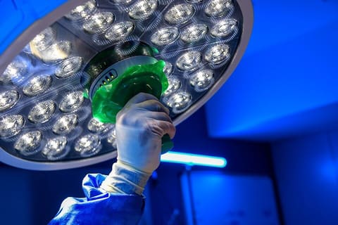Stryker Visum LED II Surgical Light