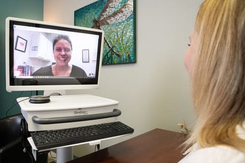 GlobalMed Transportable Exam Station Telemedicine Cart photo 4