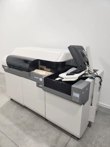 BECKMAN COULTER AU680 Biochemical Analyzer photo 2