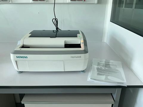 SIEMENS Hematek 3000 Slide Stainer