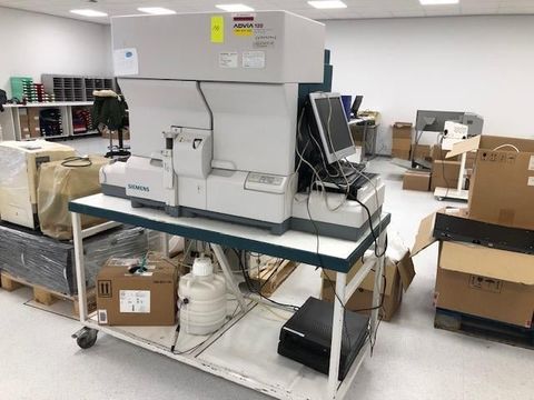 SIEMENS ADVIA 120 Hematology Analyzer photo 3