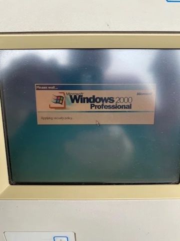ROCHE MagNA Pure DNA extractor photo 2