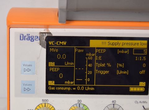 DRAGER Oxylog 2000 plus Anesthesia ventilator photo 3