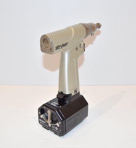 STRYKER System 7 7207 Surgical drill photo 2