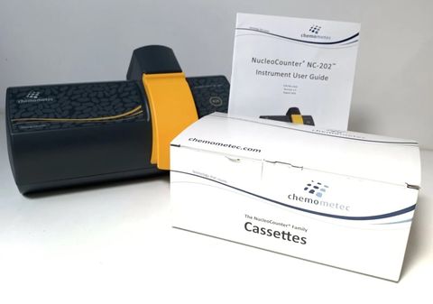 CHEMOMETEC NucleoCounter NC-202 Cell counter photo 4