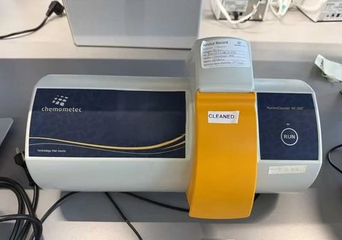 CHEMOMETEC NucleoCounter NC-200 Cell counter