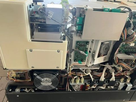 ROCHE Cobas E 411 Immunoassay analyzer photo 2
