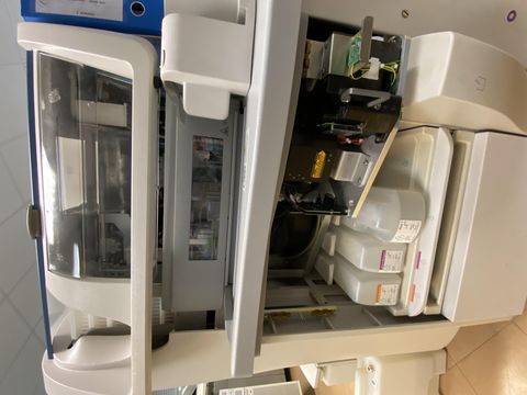 SIEMENS ADVIA Centaur XP Immunoassay analyzer photo 3