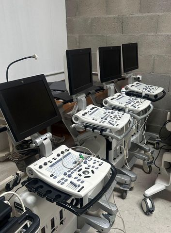 GE Vivid S6 Ultrasound Machine