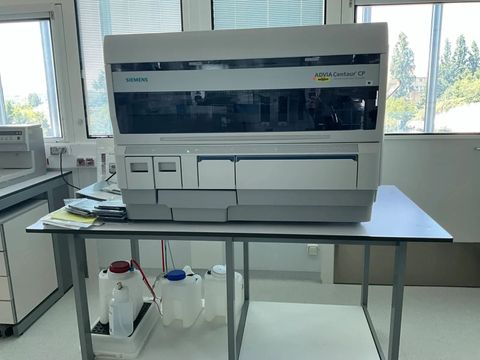 SIEMENS ADVIA Centaur CP Immunoassay analyzer
