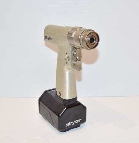 STRYKER System 7 7205 Surgical drill photo 2