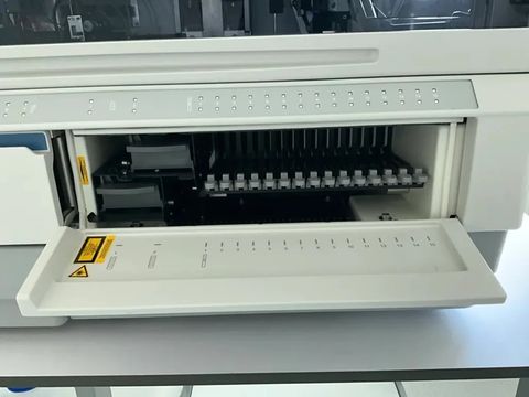 SIEMENS ADVIA Centaur CP Immunoassay analyzer photo 4