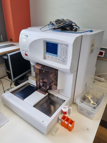 SYSMEX XE-5000 Hematology Analyzer