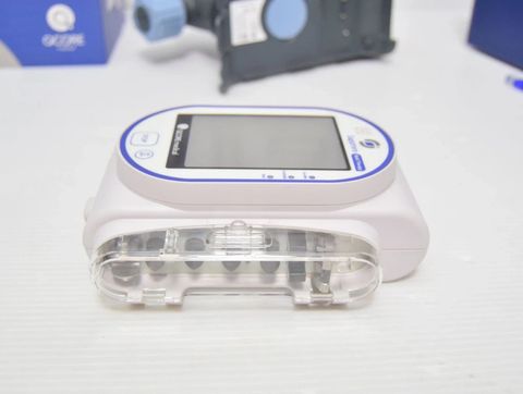 QCORE MEDICAL Sapphire Epidural infusion pump photo 5
